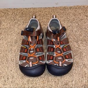 Keen Kids water shoes